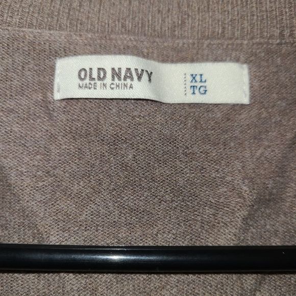 Womens xlarge - Old Navy - tan cardigan EUC - Picture 2 of 3